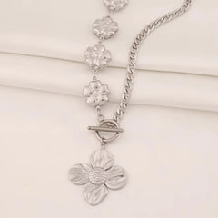 Flower Toggle Necklace