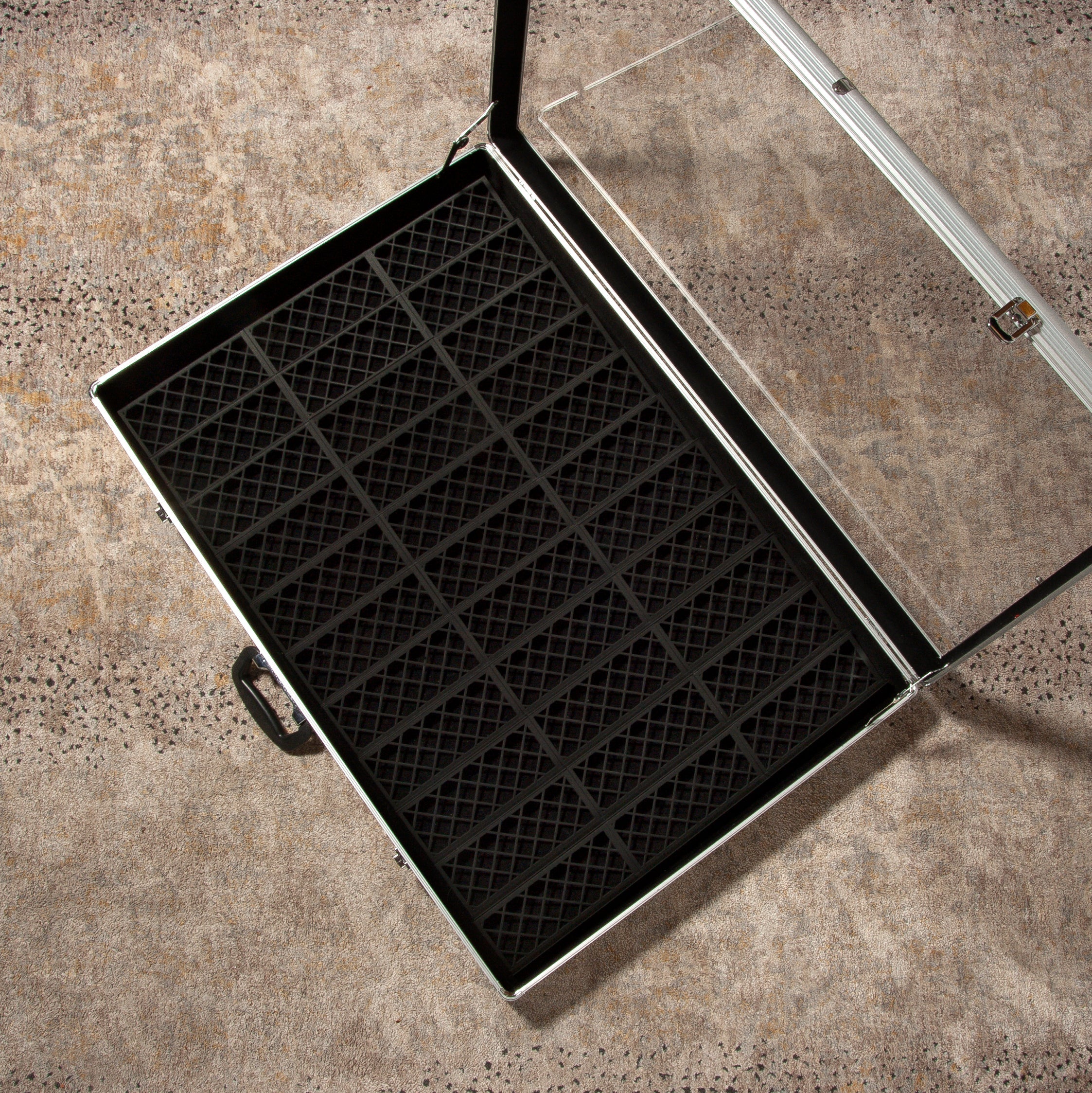 Card Display Stands β Maximize Your Showcase