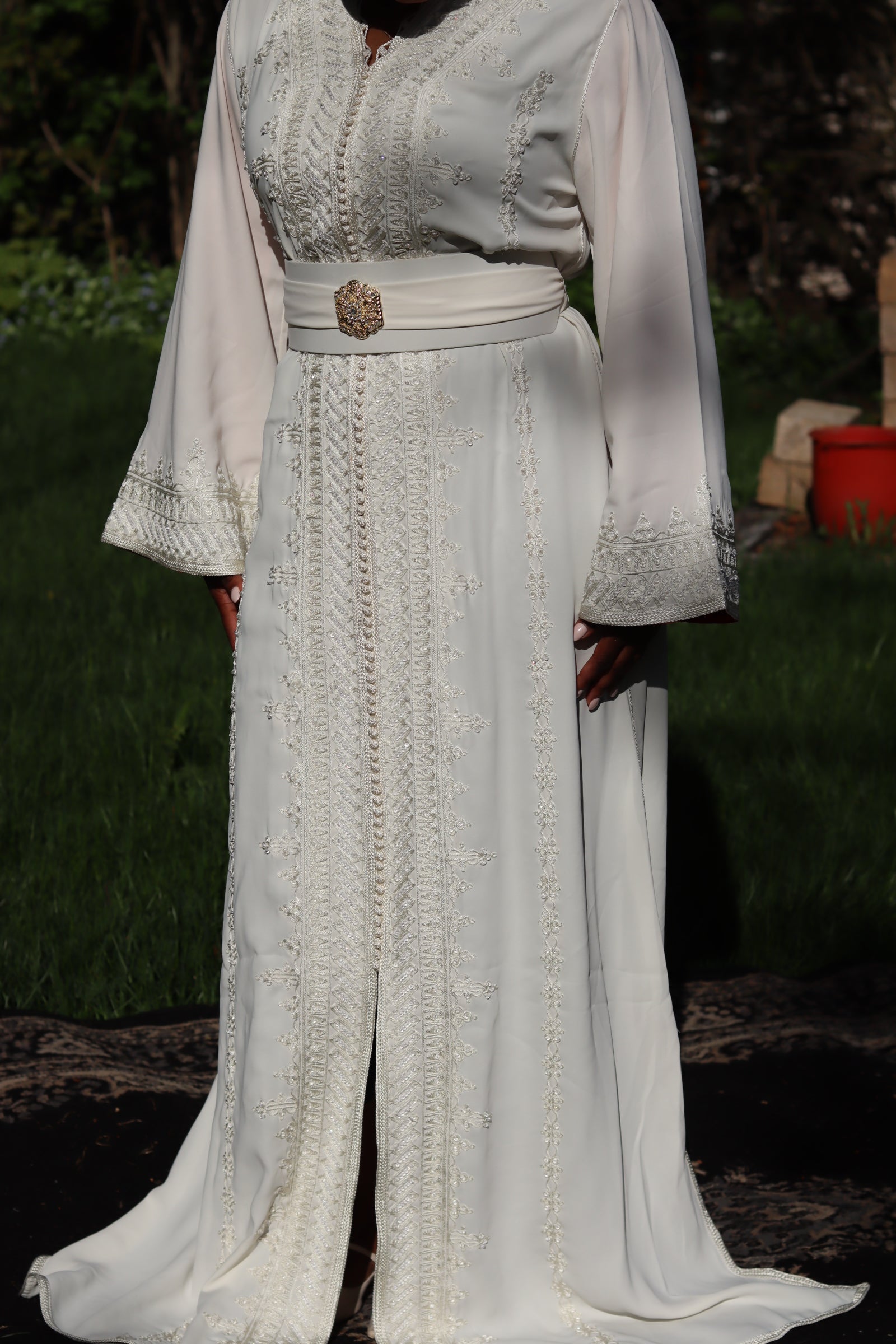 Caftan blanc doublure rouge Haroussa