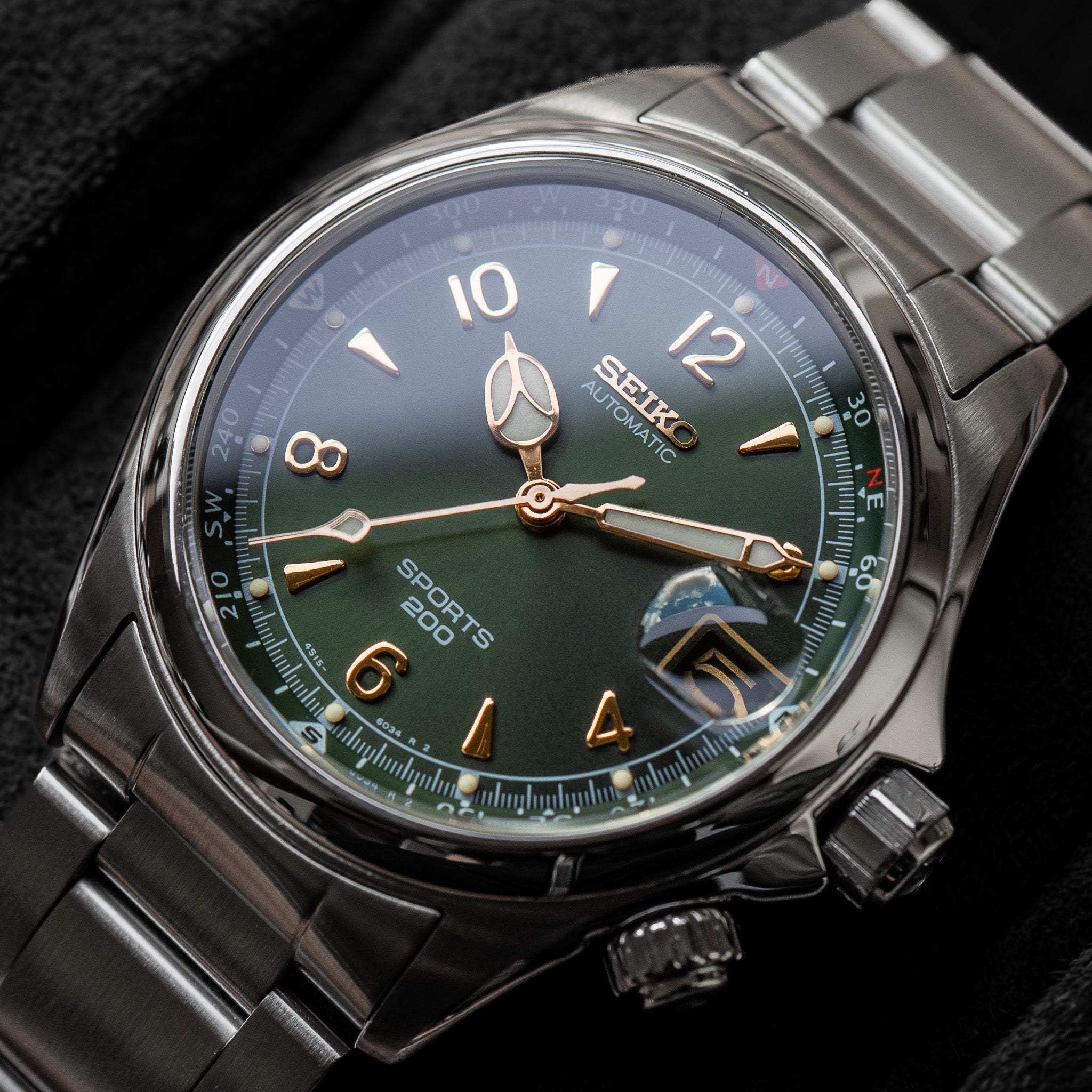 Seiko 4S15-6010 Green "Sport 200" Alpinist