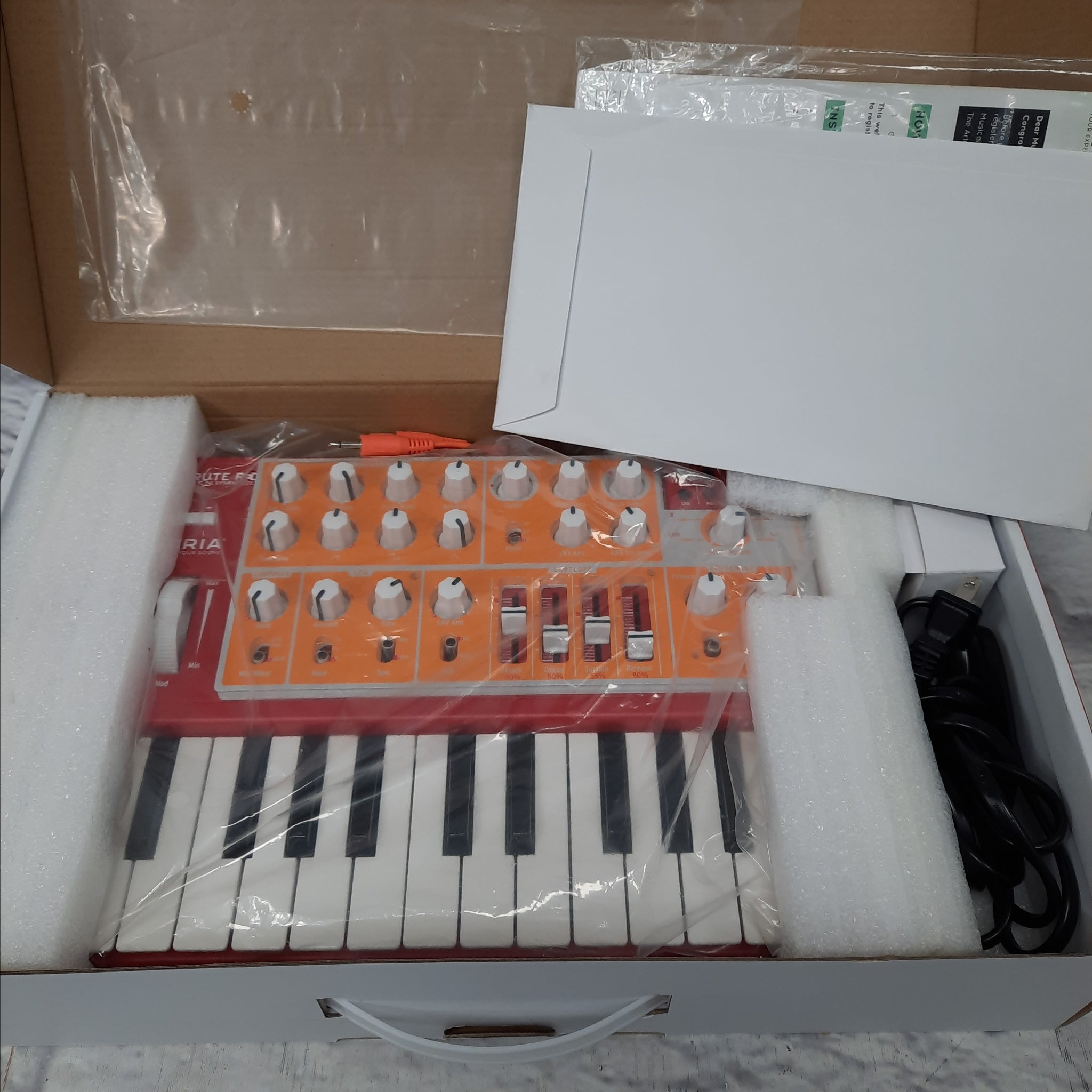 Arturia MicroBrute Red Analog Synth