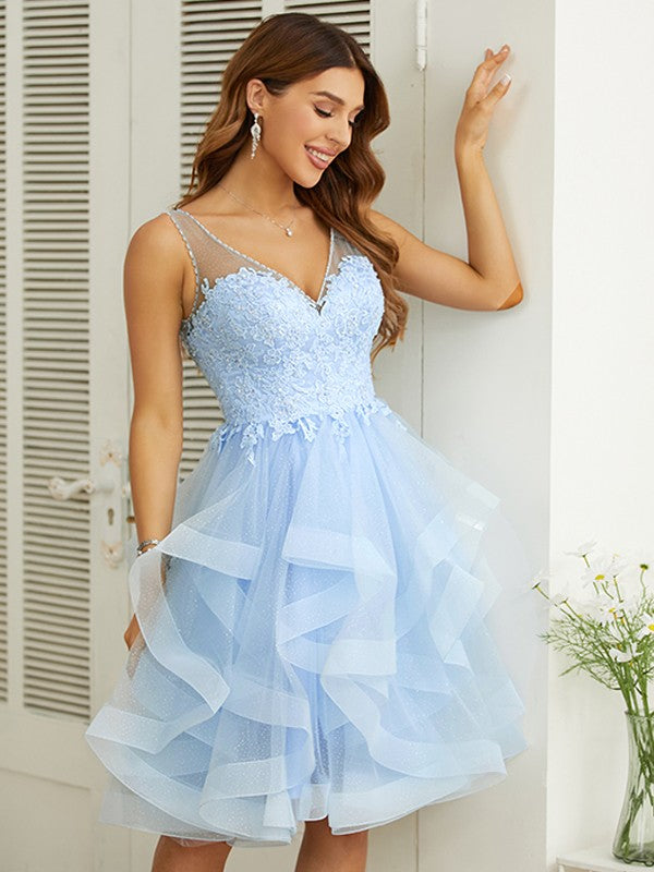 A-Line/Princess Applique V-neck Sleeveless Knee-Length Dresses Prom Homecoming Dress