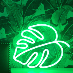 MONSTERA LEAF (10552623107)