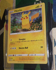 2022 McDONALD'S POKÉMON 7/15 Pikachu Holo - ERROR DOUBLE HOLO, LIGHT PRINT - NM