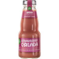 Genießen Sie den Cocktail Plant Strawberry Colada alkoholfrei in einer 0,2-L-Glasflasche mit rosa Etikett und lila Kappe. Dieses lebendige, alkoholfreie Getränk ist erfrischend - perfekt für jede Gelegenheit. Erhältlich in einem 24er-Pack (MEHRWEG).