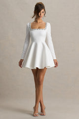 uploaded_image_6_lgw26