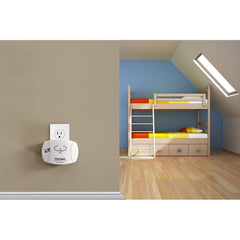 First Alert 1039734 Carbon Monoxide Plug-In Alarm with Battery Backup