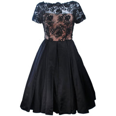 VINTAGE Circa 1950s Custom Lace Cocktail Dress Size 2-4