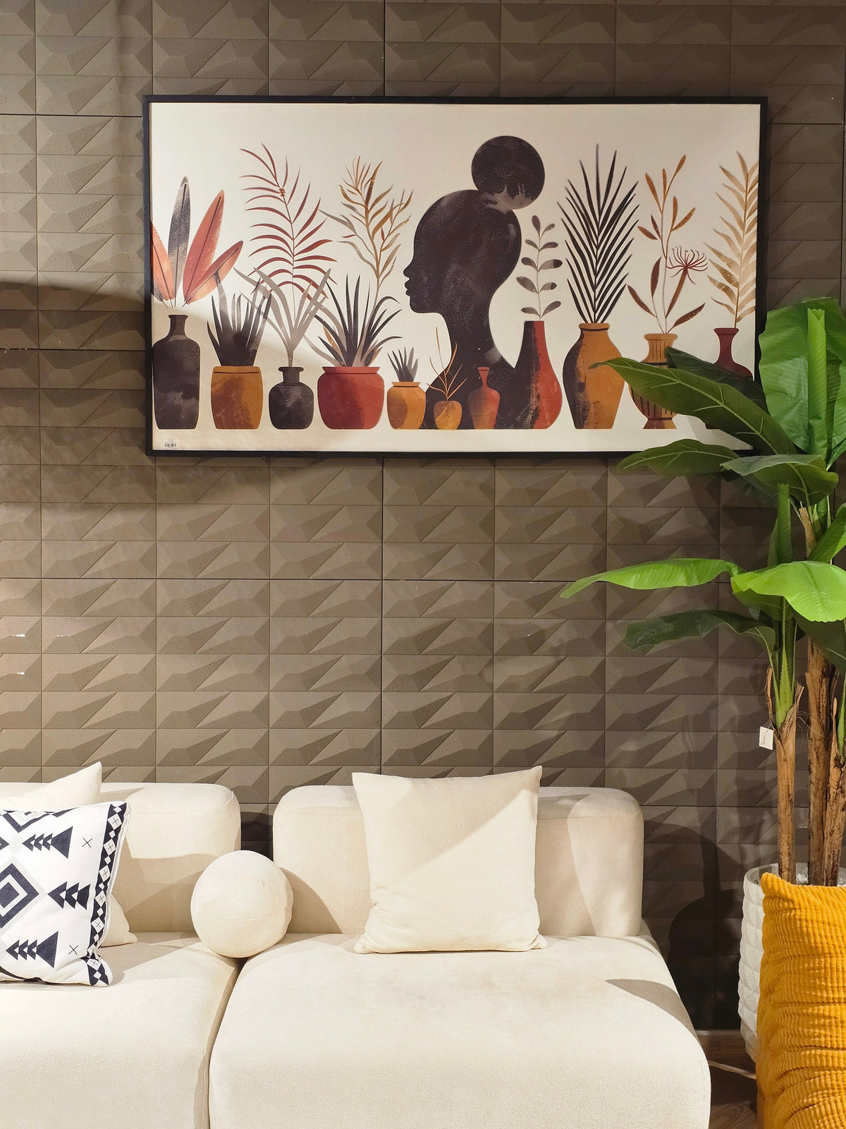 "Jardin d'Argile - Silhouette Africaine aux Poteries"