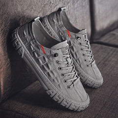 Handmade Outdoor Casual Men Sneakers - Image 0