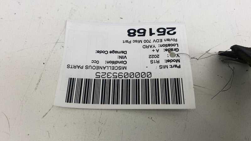 ⭕ 2022 Rivian EDV-700 Rear Driver Side Wheel Arch Cladding Cover Left 