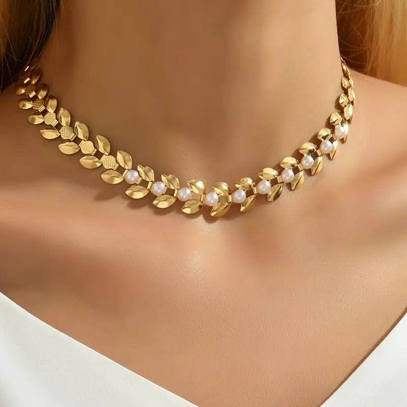 Pearl Leaf Choker Necklace