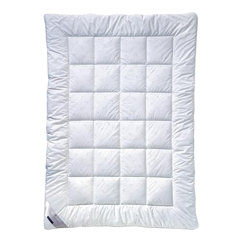 billerbeck Faser Bettdecke E21 King - mit Aloe Vera veredelte Faserdecke - 135 x 200 cm Sommerdecke der Wärmestufe sommerleicht, Weiß im Sale