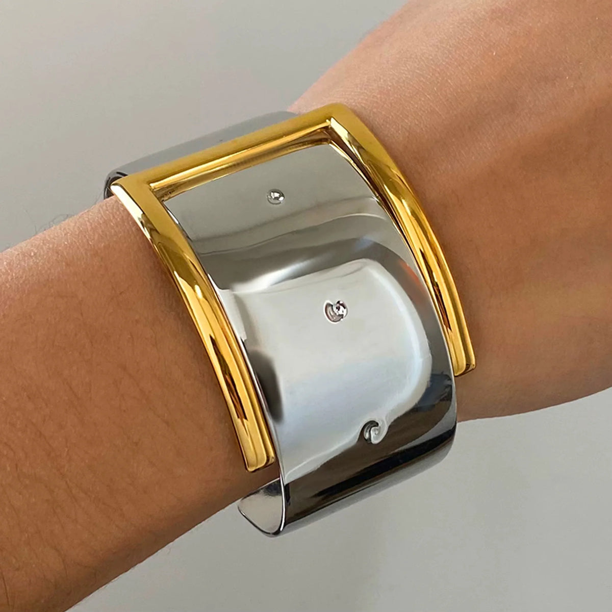 Open Buckle Bracelet