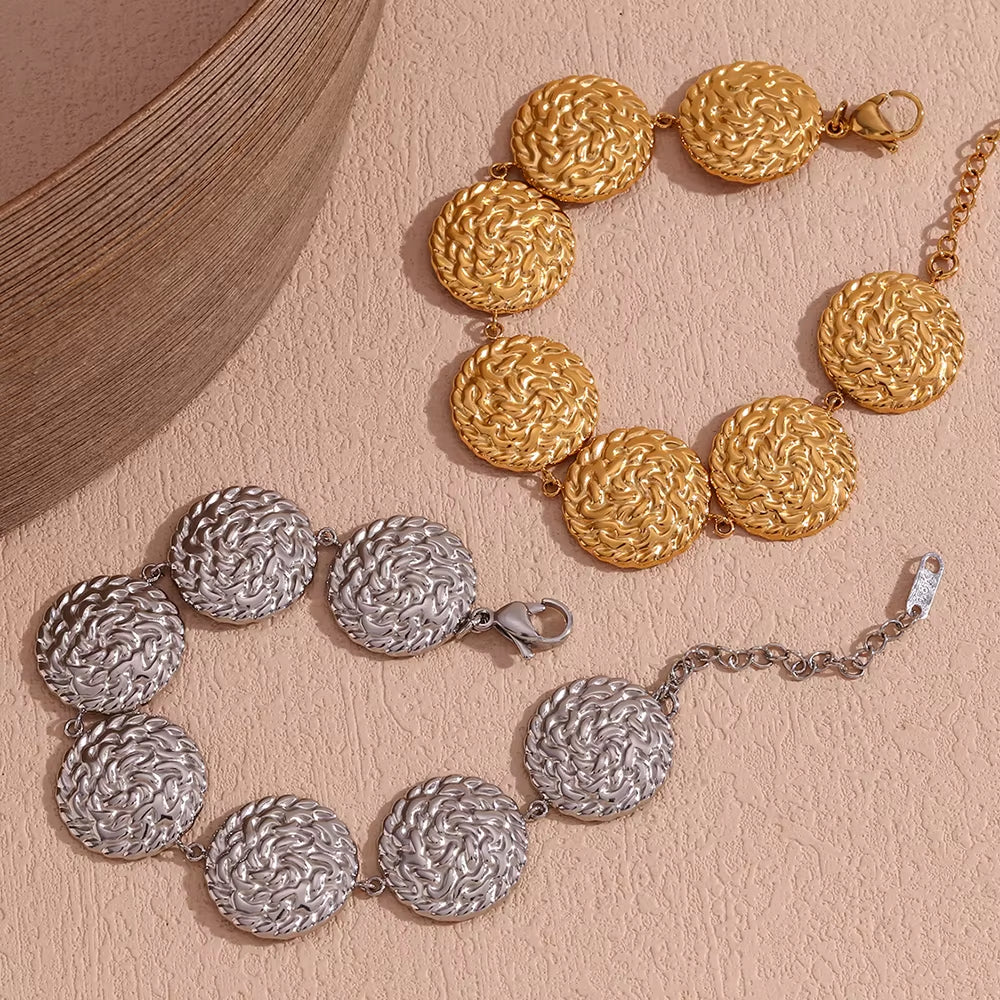 18K Chunky Textured Circle Bracelet