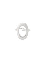 Oval ring