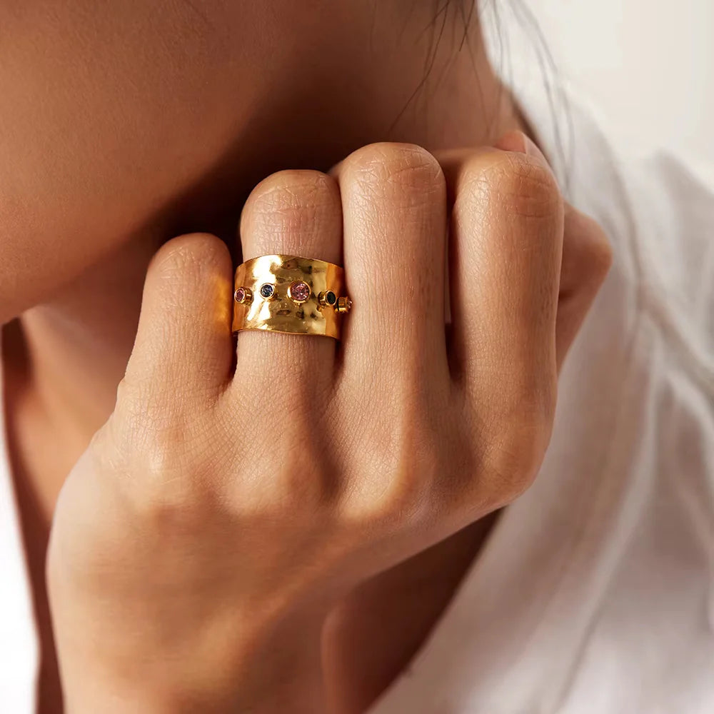 18K Wide Band Rainbow Ring