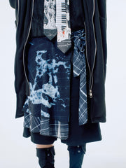 国際配送【Nerd out XU】horse strap check skirt