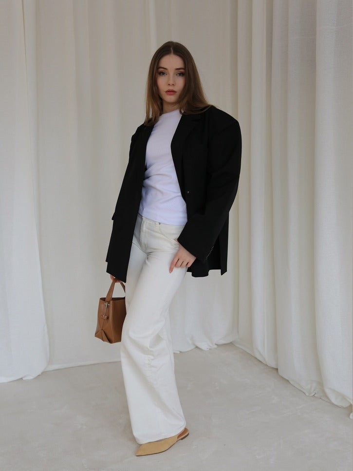 Amariella blazer - black by MbyM / Message - Blazer. 1+lagerTrondheimTorg, 2025, 2502, ansattrabatt, Blazer, Brando, brando-no, Dame, opprettetsiste2måneder, Pentøy, Publisert, Rabattkode, SHLP, YGroup_amariellablazer