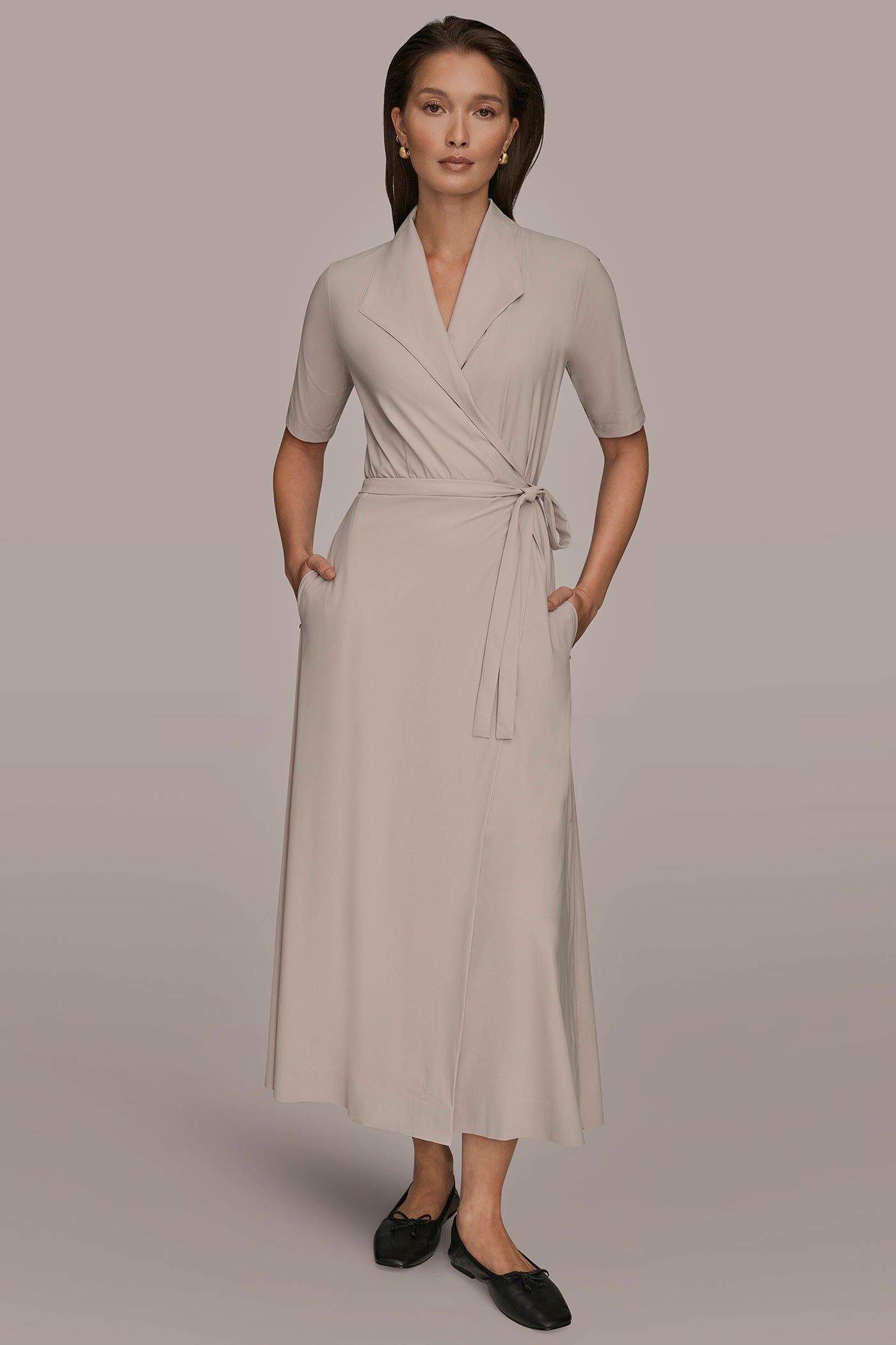 THE MODERN TRAVEL ELBOW-SLEEVE MIDI WRAP DRESS