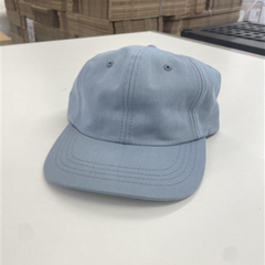 Casquette Dad Hat faite au Canada 2025