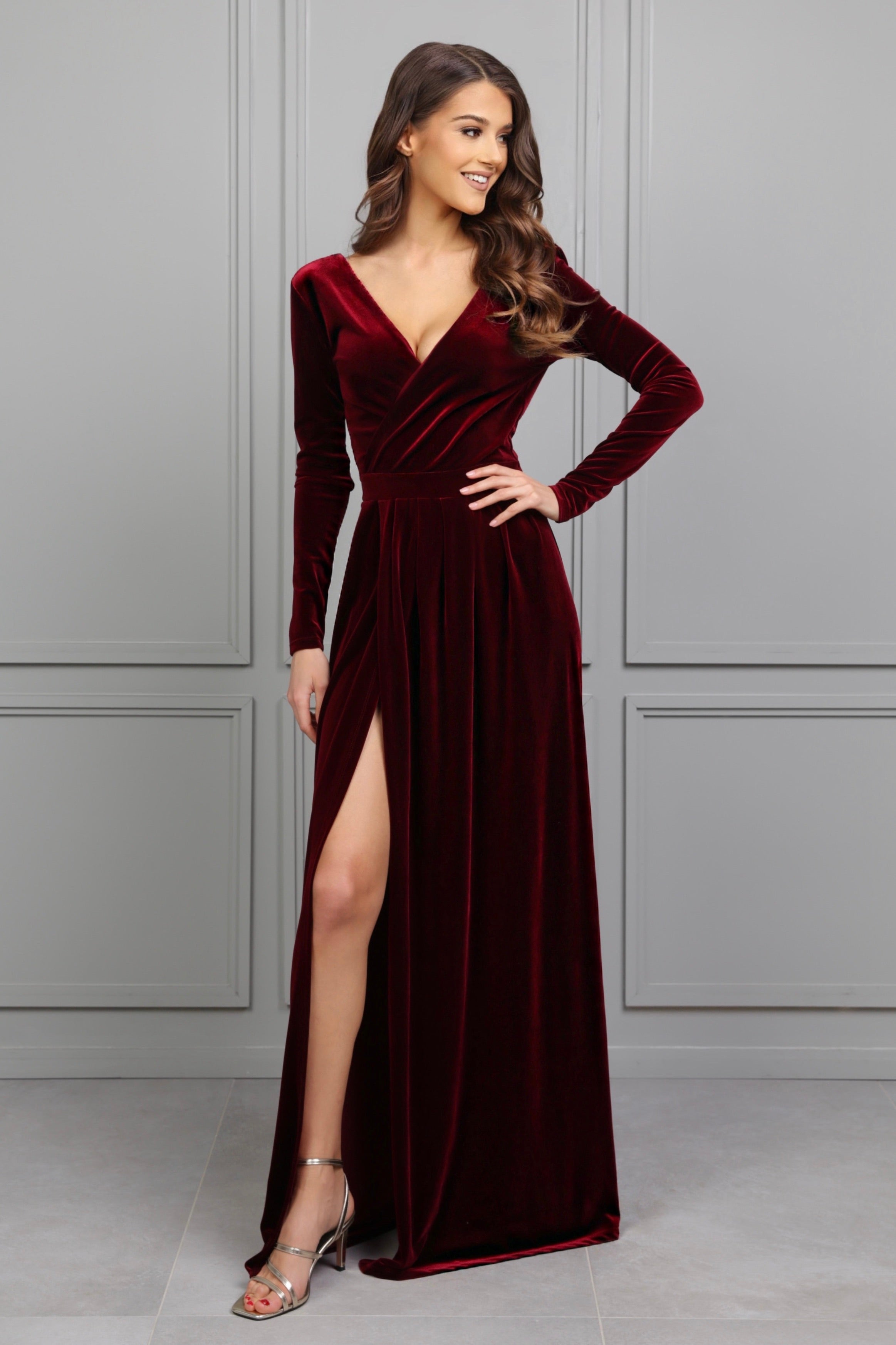 bridesmaid dress, bridesmaid gown, dress women formal, formal evening gown, long gown, gown women, evening gown, evening dress, wedding guest dress, velvet gown, fall dress, women velvet dress, dress velvet, dress women