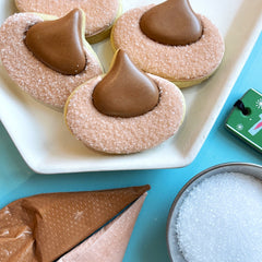 Mini PB Blossom cookie cutter decorated example