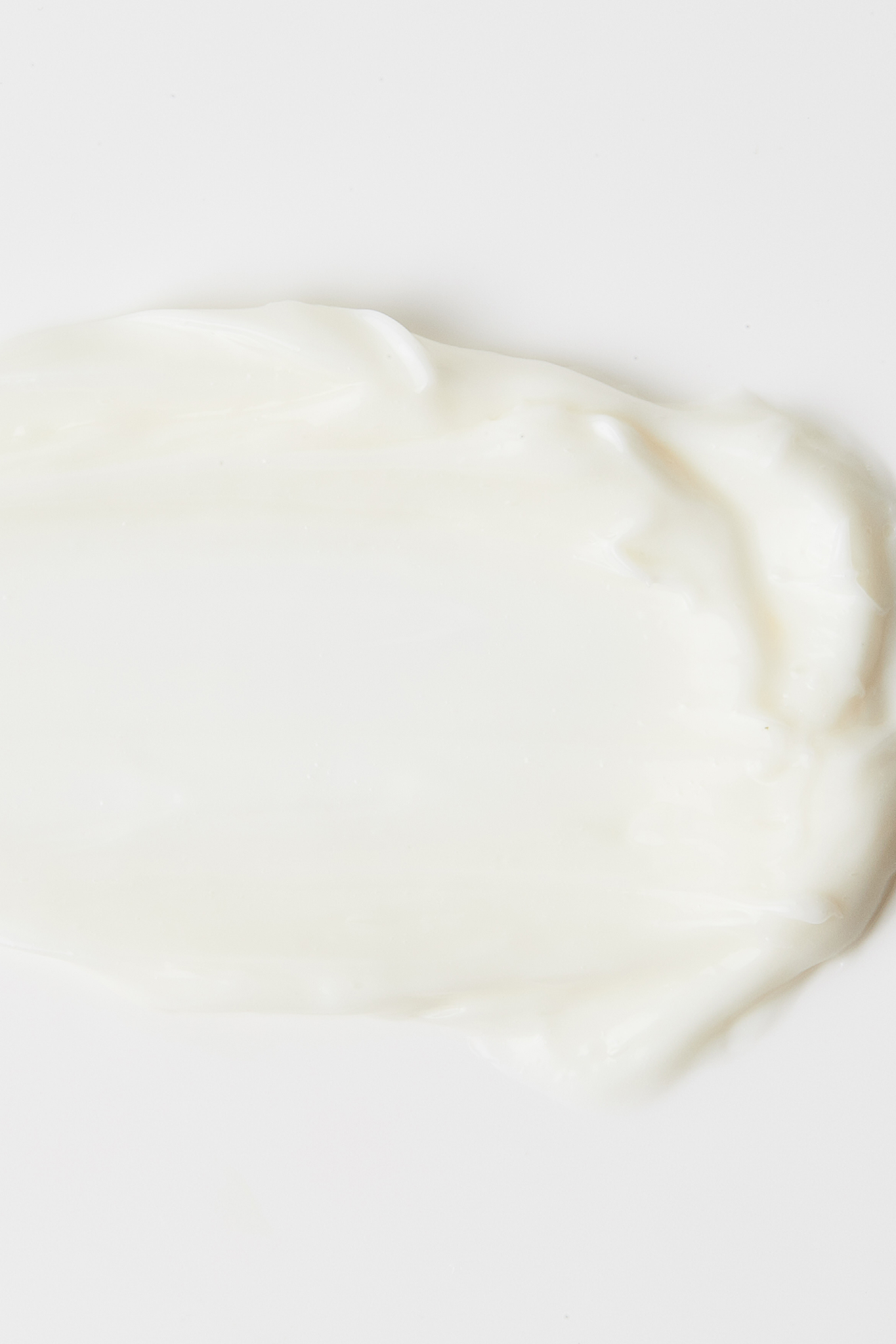 Naturlig Natural Restorative Moisturizer | Natural Non-Toxic Beauty Products with Organic Ingredients for Glowing Skin | Clean luxury cosmetics blends Scandinavian roots with cutting edge skincare science | Scandic Skincare