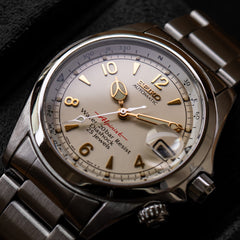 Seiko "Red Alpinist" SCVF007