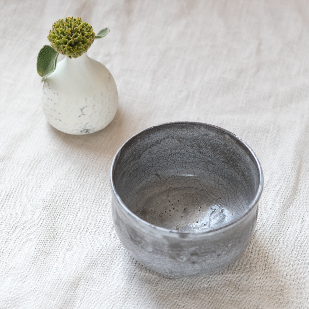 Bol à Matcha Raku Hainezu 灰鼠 , pièce unique