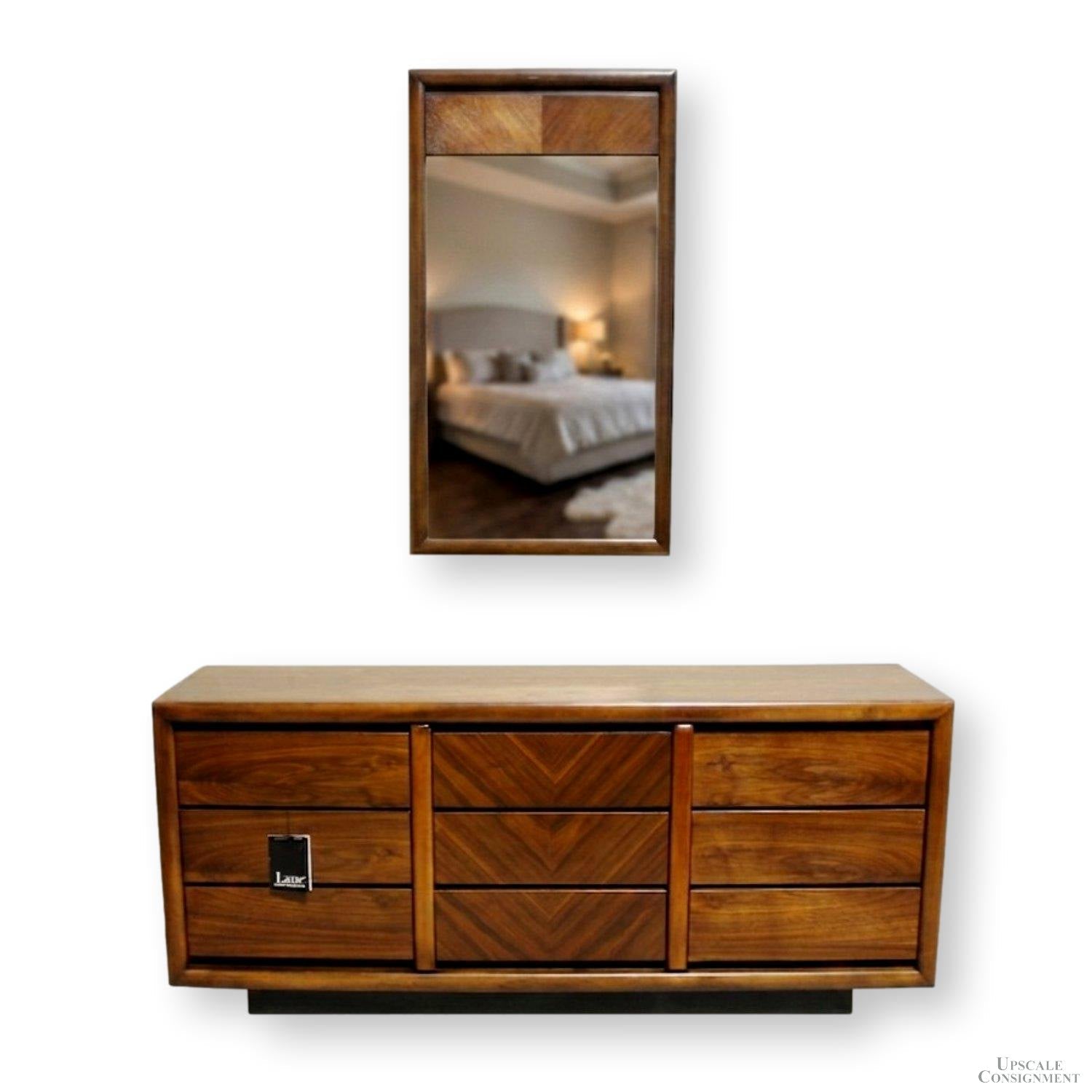 Lane Mid-Century Walnut Dresser w/Mirror