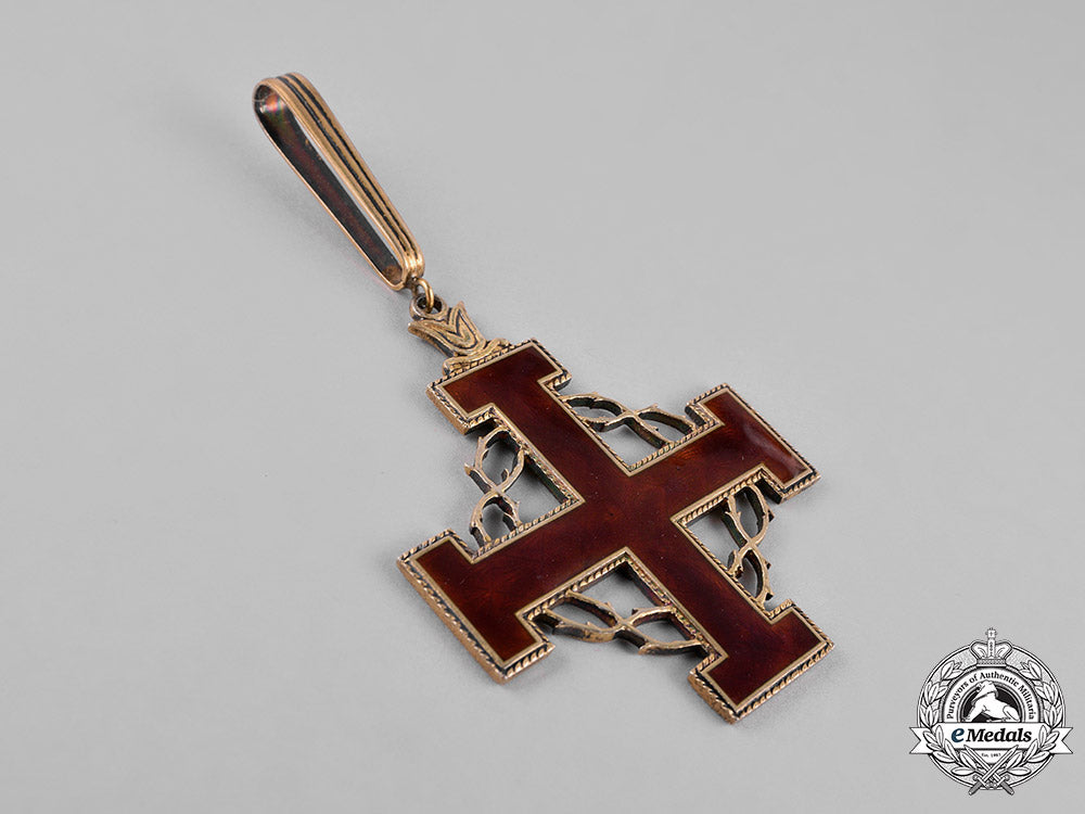 vatican._an_equestrian_order_of_the_holy_sepulchre_of_jerusalem_cross_of_merit,_grand_cross,_c.1965_c18-026063