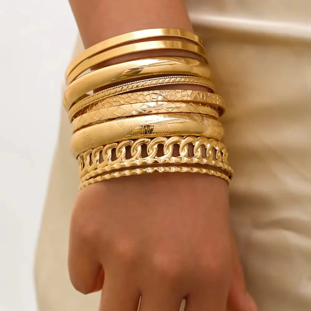 10pc Gold Bangle Bracelet Set