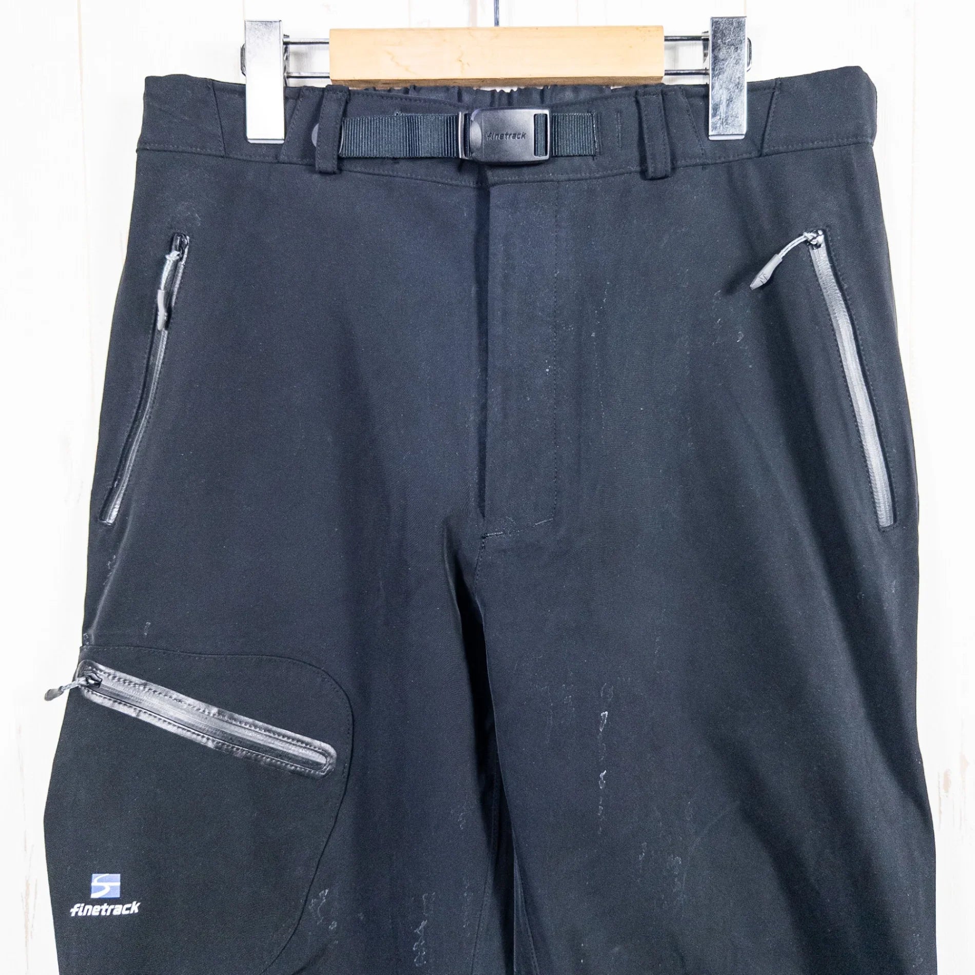 【Men's L ブラック系】 Finetrack ( ファイントラック ) エバーブレス スノーライン パンツ ナイロン ウェア ボトムス ロングパンツ ハードシェル z00052797  ハードシェル ロングパンツ ボトムス ウェア