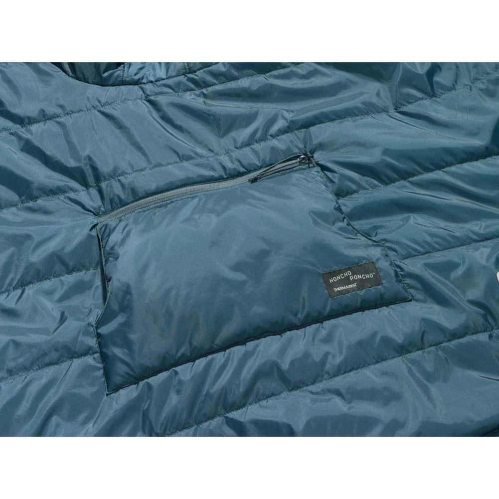 Therm-A-Rest Honcho Poncho (Topo Wave Print) pocket