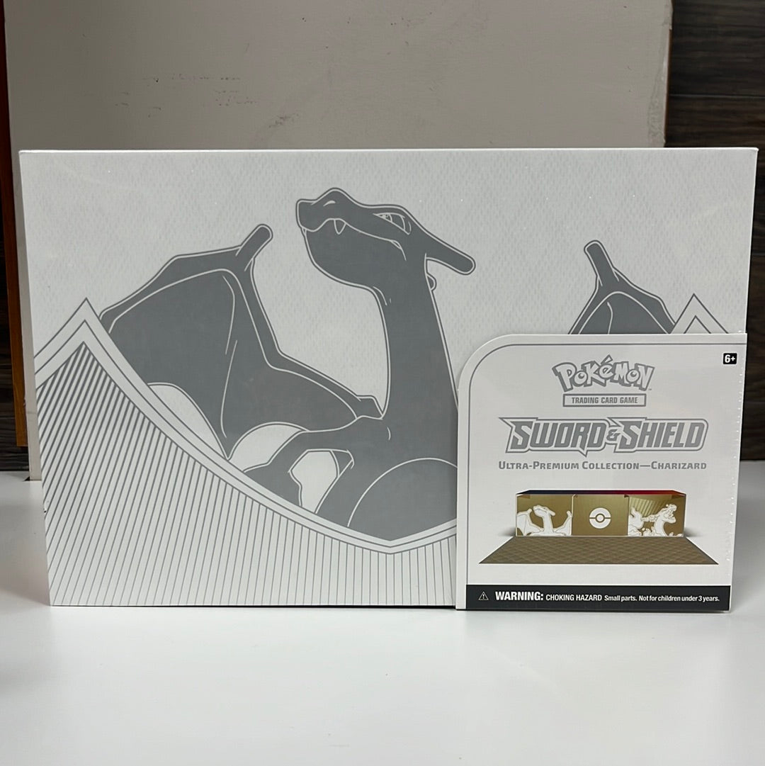 Charizard Ultra Premium Collection