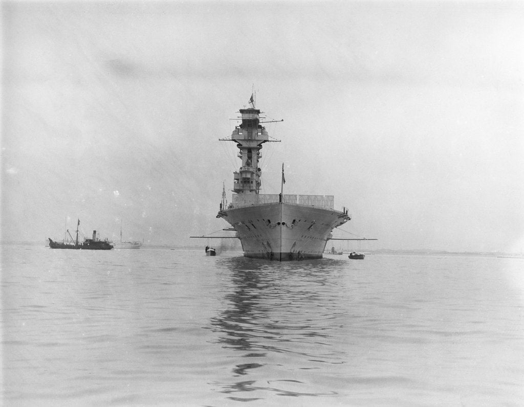 HMS 'Hermes' (1919)