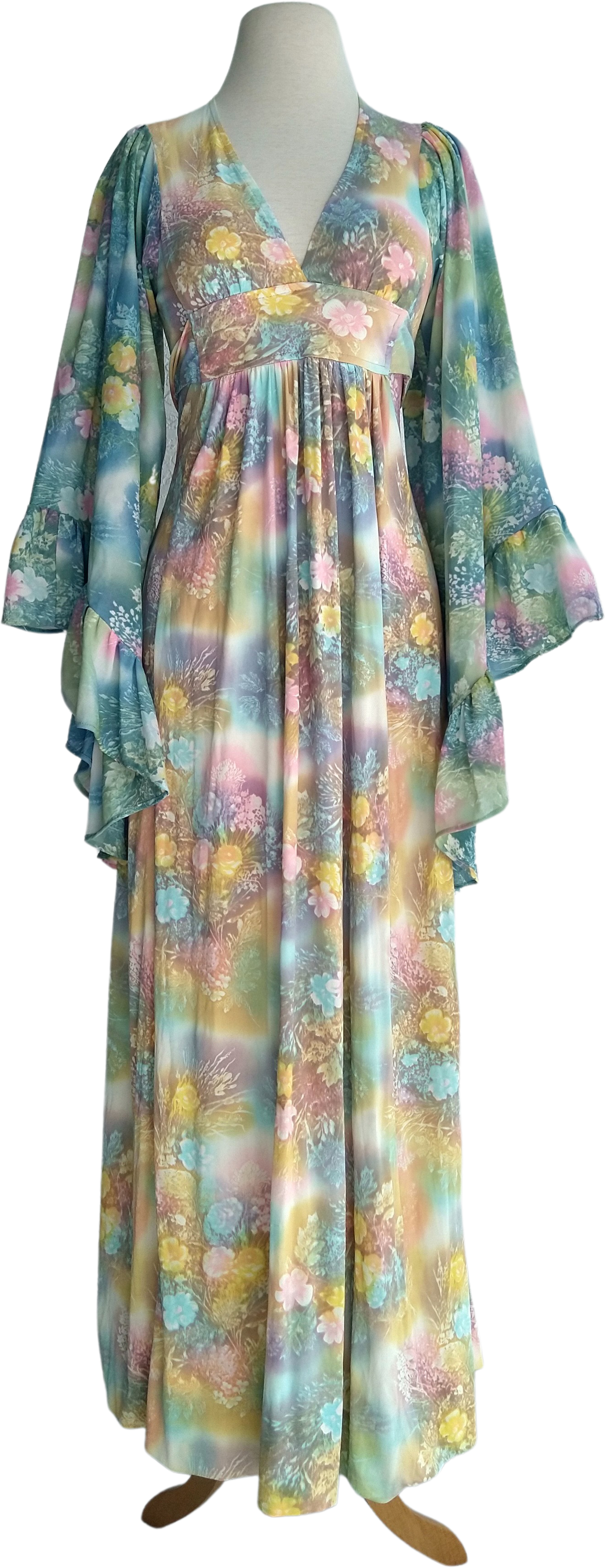 70’s Epic Dreamy Photoprint Garden Angel Sleeve Dress