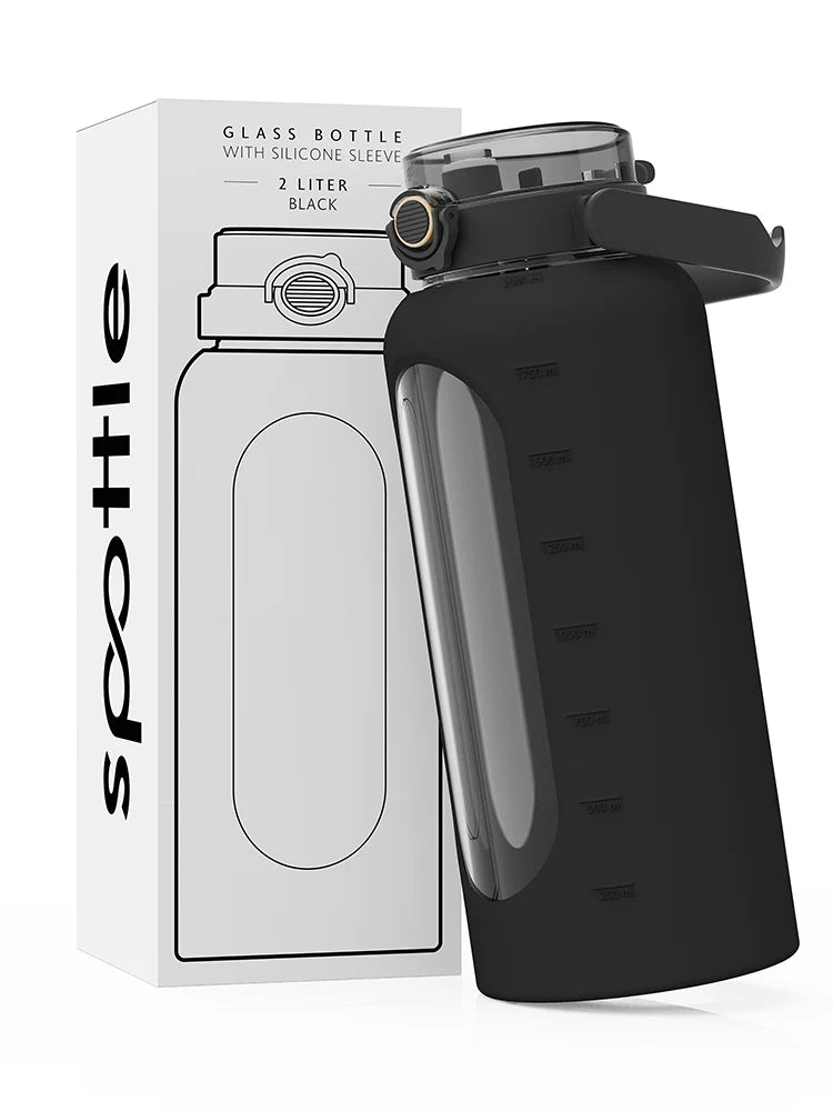 Glass water bottle with silicone sleeve 2 L (64oz)