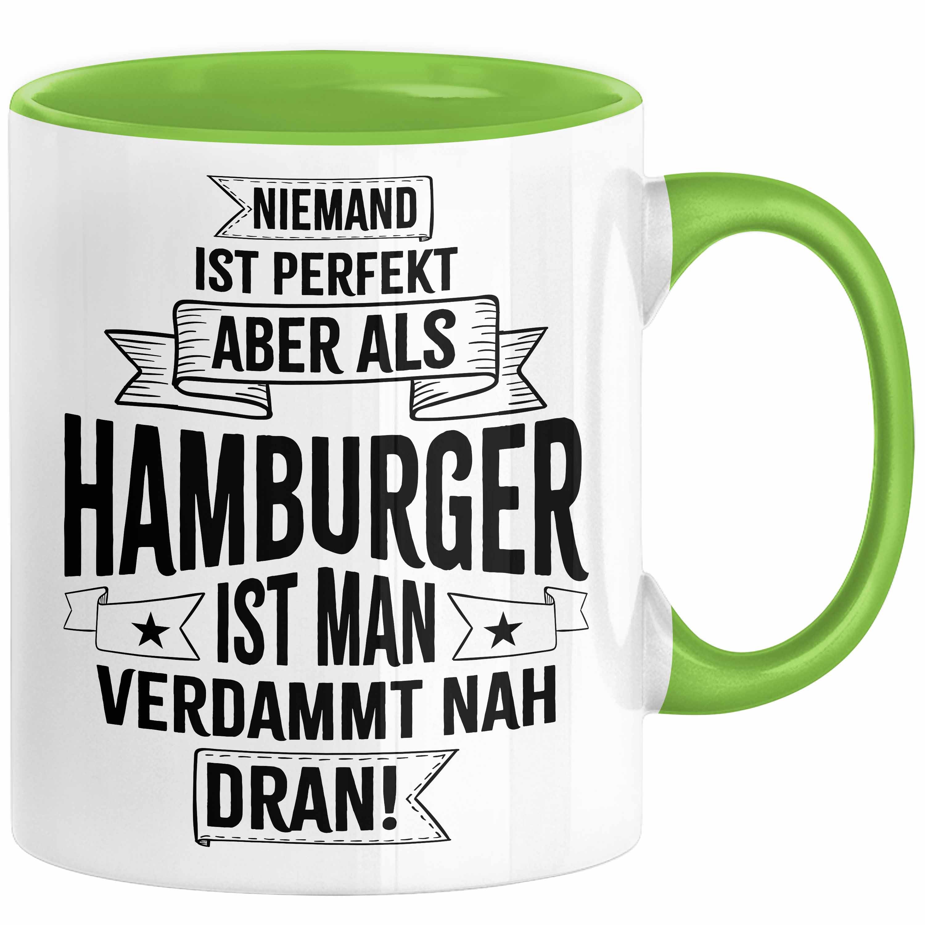 Hamburg Tasse Fan Hamburger Geschenkidee Spruch Niemand Ist Perfekt Aber Als Hamburger Ist Man Verdammt Nah Dran Kaffee-Becher Grün Trendation