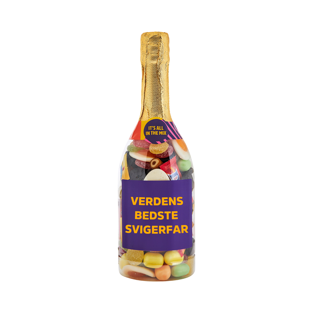 Champagneflaske fyldt med slik og lilla etiket med teksten "Verdens bedste svigerfar" – sød gave fra SlikEkspressen.