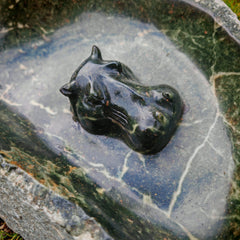 Vogeltränke Hippo Unikat #152 Künstler: Timothy Rukodzi